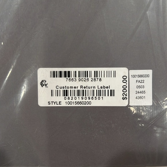 Luxurious 🤩 Faux Fur Bath Robe from Hotel Collection. - Picture 7 of 12